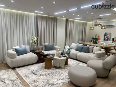 150m for sale ultra super lux finishes in a very distinctive location next to the services the possibility of selling furnished and with appliances