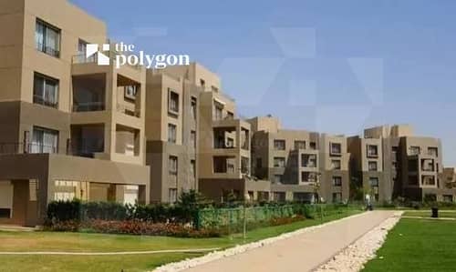 Fully Finished Apartment with private garden 2 bedrooms ,2 Bathrooms , 133 sqm in PALM PARKS
