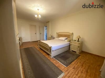 For rent studio on Syria Street directly
