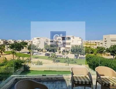 شاليه سينيور بحديقة 4 أربع غرف نوم للبيع في هاسيندا باي الساحل الشمالي بالم هيلز