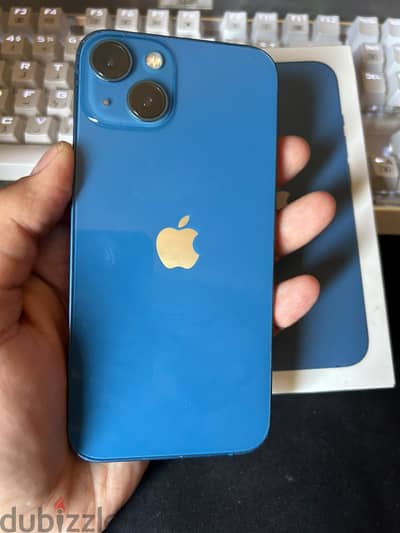 iphone 13  بعلبته