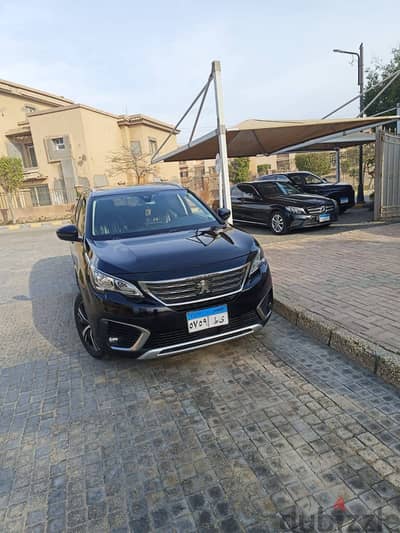 بيجو 5008 2019 Allure PLUS