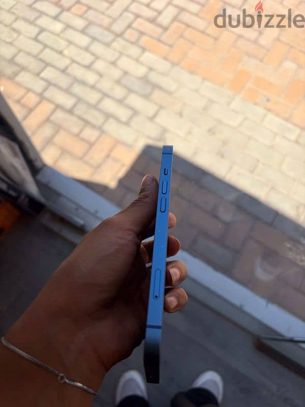 iPhone 13 3