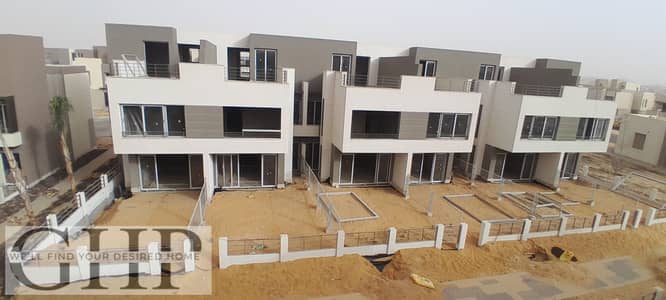 Town House Middle Highest elevation in the compound for Sale in Palm Hills New Cairo
