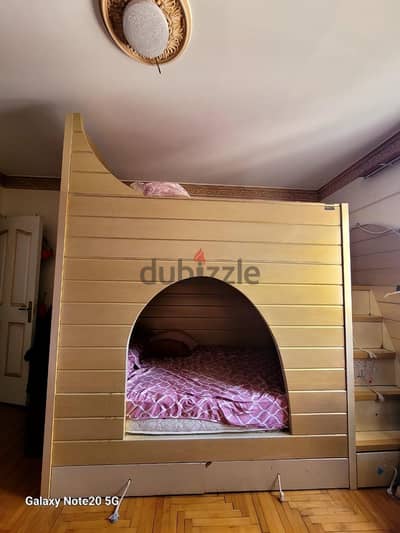سرير دورين حاله ممتازة