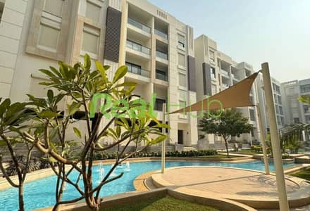 Fully Finished 2-Bedroom Apartment with Hotel-Style Finishing, Air Conditioners, and Kitchen Included – Available with Installments in Sheraton