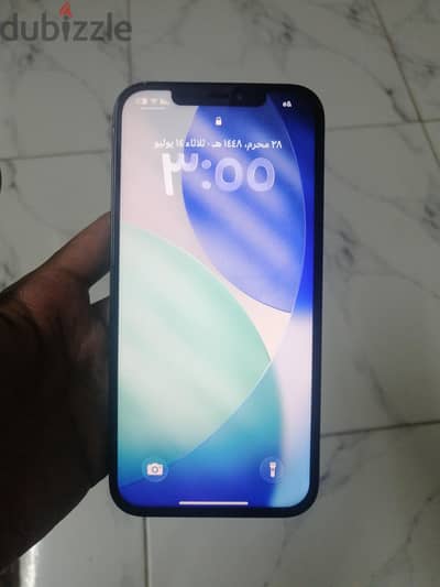 iphone 12 pro max 256 بالعلبة بحاله ممتازة