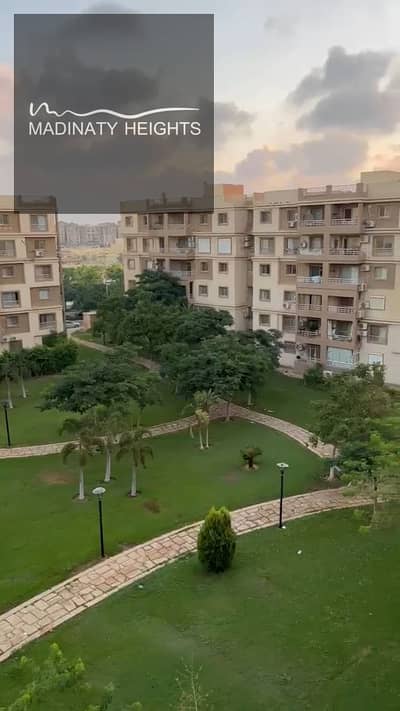 Apartment for sale in Madinaty b6 area 131 meters wide garden view