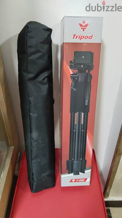ترابيود كاميرا وموبايل F-680