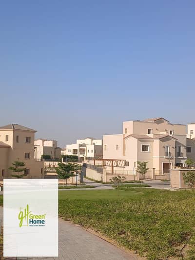 فيلا متشطبة بالمطبخ والتكييفات للبيع في أب تاون كايرو المقطم من إعمار مصر Uptown Cairo Mokattam by Emaar Misr