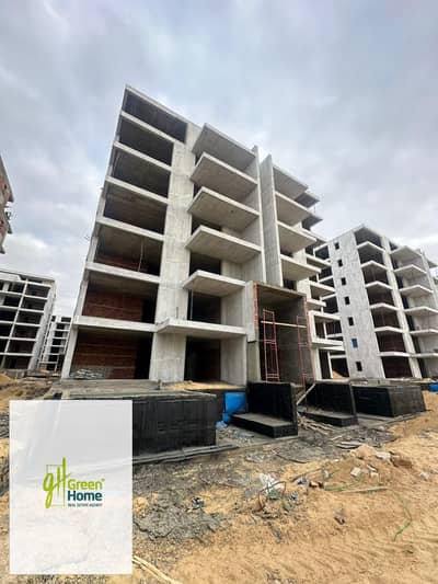 باقل سعر بموقع متميز شقة للبيع في ليك فيو ريزيدنس 2 القاهرة الجديدة Lake View Residence 2 New Cairo