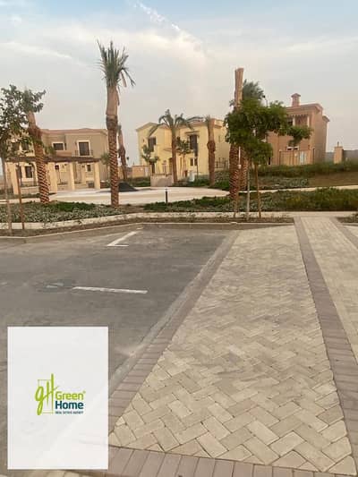 Ready to move Quattro for sale in City Gate Diar Qatari New Cairo Including maintenance & Utilities