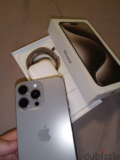 iPhone 15 Pro Max 256 natural