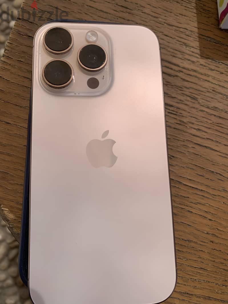 Apple - iPhone 16 Pro 1