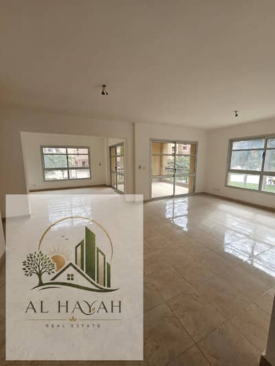 Apartment 200 meters for sale in the most upscale phases of Madinaty b8 garden view, not damaged at all, close to all services at a special price