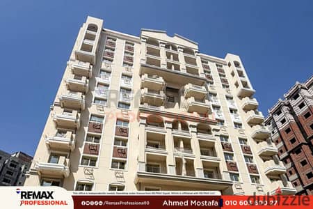 فيو على الشارع و النادى تسهيلات على 7 سنوات شقة للبيع فى صوارى
