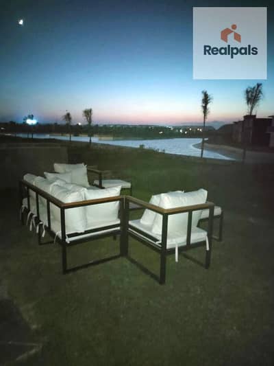 STAND ALONE( VILLA )FOR SALE IN FOUKA BAY ( WITH FURNITURE AND AC's ) 282 m WITH  ( SPACIOUS GARDEEN )