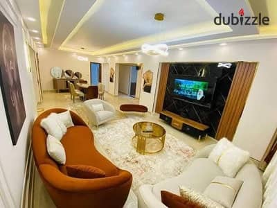 شقة مفروشه فندقيه بعباس العقاد 240 م