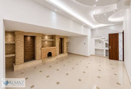 Empty basement space of 300 square meters with a garden for rent, suitable for administrative use, in South Academy H, in the First Settlement