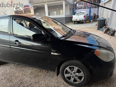 Hyundai Accent 2010