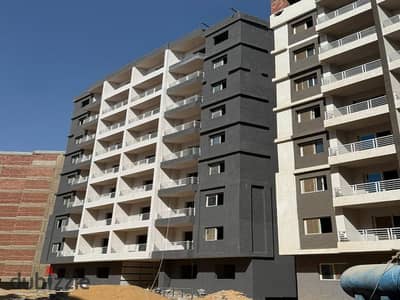 Own a luxury 220m² apartment in Stau Compound, New Administrative Capital – Immediate Delivery.