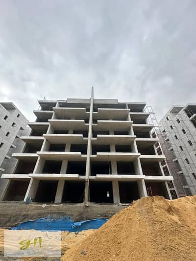 شقة للبيع 183م في Lake View Residence 2  بحديقة خاصة وحمام سباحة خاص, و استلام 2026
