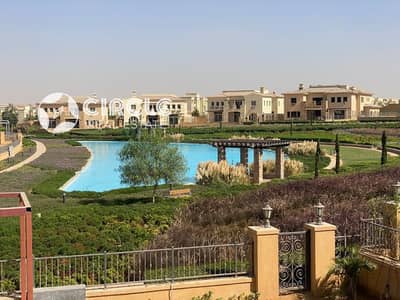 قصر مستقل استثنائي للبيع في كمبوند ميفيدا، القاهرة الجديدة