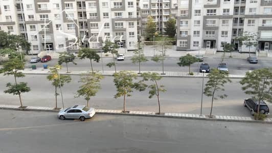 شقة للبيع في مدينتي بالقرب من الخدمات B12