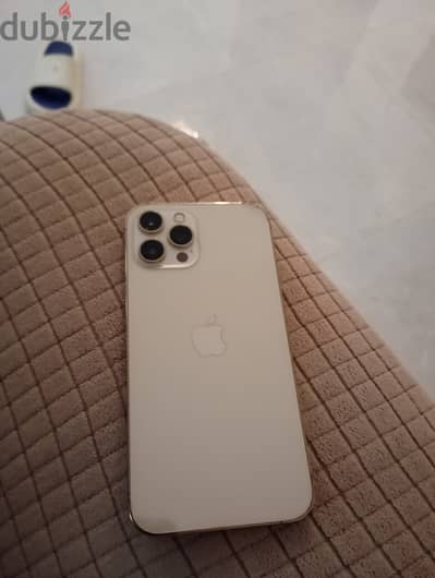 ايفون 12برو ماكس بدون خربوش خالص ضريبه البطاريه 74