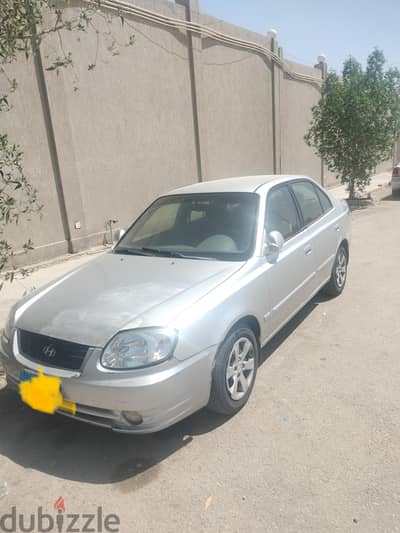 هيونداي فيرنا 2004