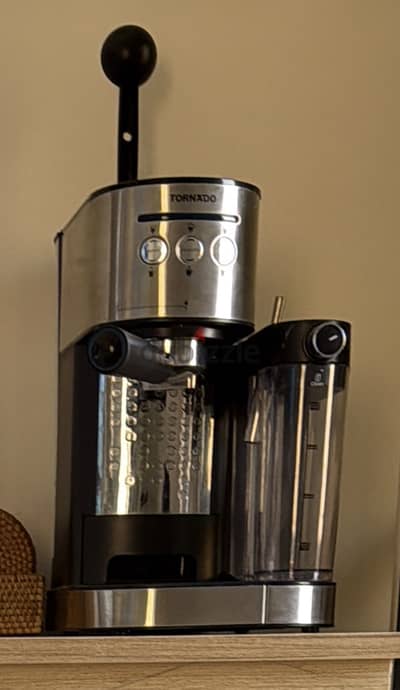 Tornado coffee machine