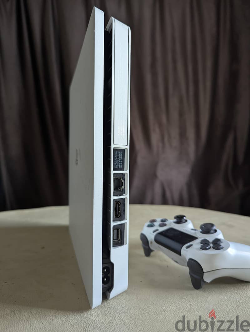 PS4 slim 2