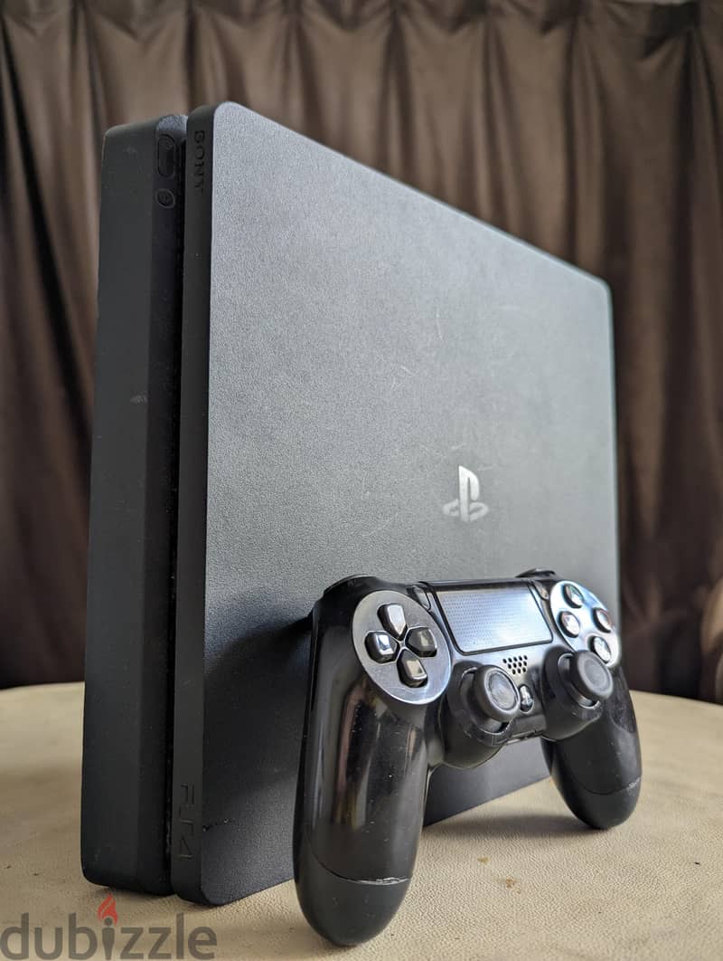 PS4 slim 3