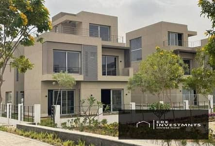 Special Villa for sale Ready to move with landscape view and best price in Palm Hills New Cairo