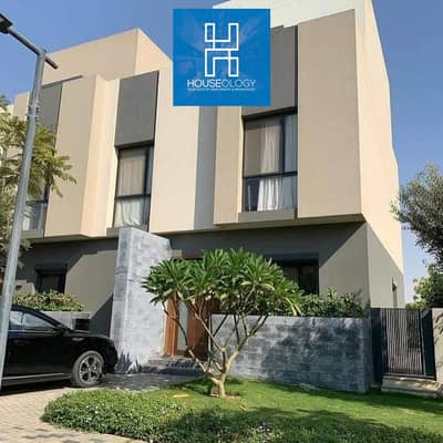 تاون هاوس استلام سنة برايم لوكيشن للبيع في كمبوند البروج بالتقسيط علي 6 سنين - Al Burouj Compound