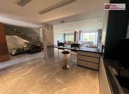 شقة بروف للبيع في تاج سيتي التجمع الأول Taj city | برايم لوكيشن علي طريق السويس و شارع التسعين بالقرب من مطار القاهرة الدولي