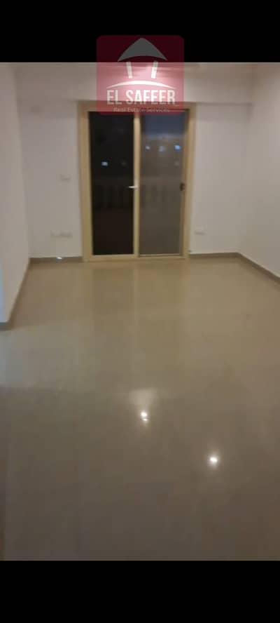 Shatha for rent 145m in Smouha, Division of Judges