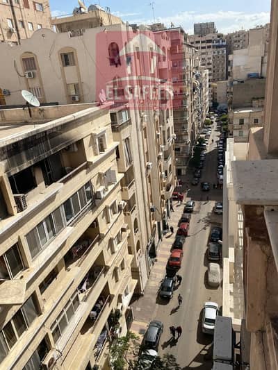 شقه للايجار السكني 140م ب سموحه تقسيم القضاه