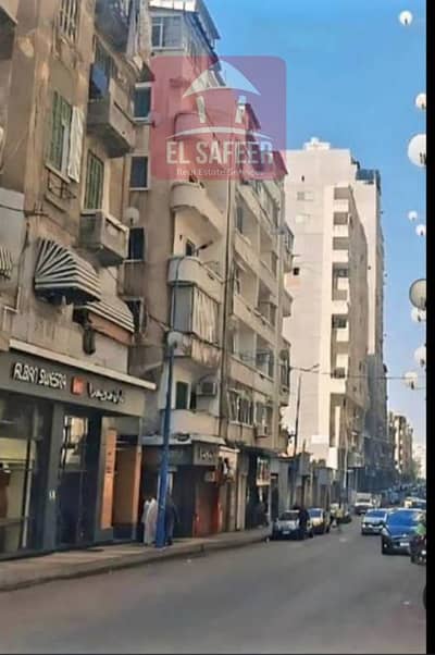 محل للايجار 36م مجهز مطعم للايجار ب كامب شيزار شارع بورسعيد الرئيسي