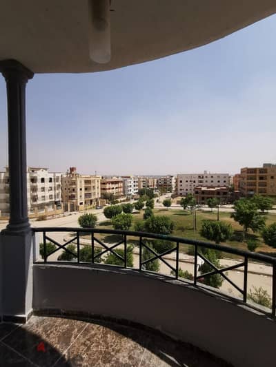 شقه للبيع الحي التاسع العبور