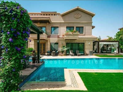 فيلا متشطبه بالكامل للبيع بموقع متميز في كمبوند زيد ايست القاهره الجديده من شركه اورا باقل مقدم واطول فتره سداد