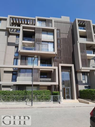 شقة فيو بحري مفروشة بالكامل للإيجار في ايستاون سوديك التجمع الخامس Eastown Sodic New Cairo