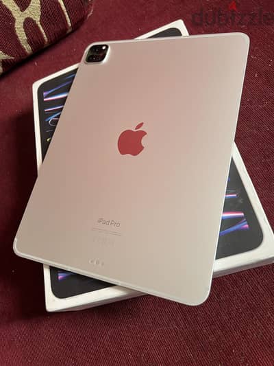 iPad pro m2 256GB wifi وشريحة كسر زيرو