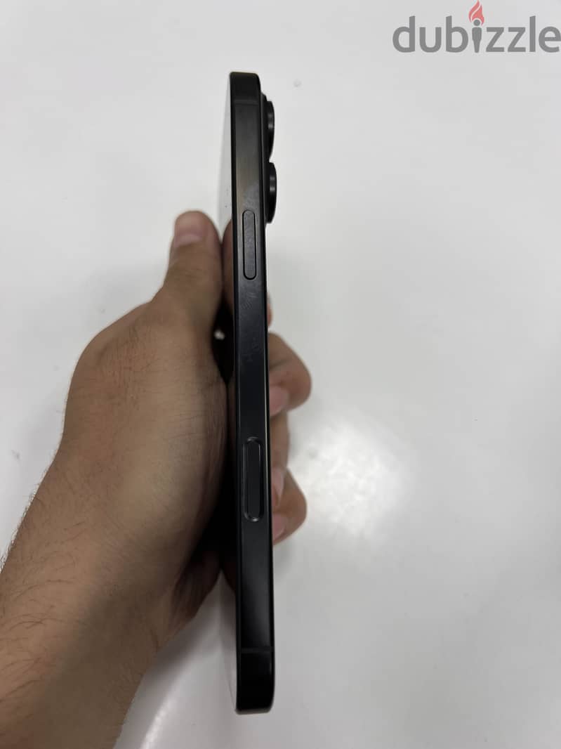 Apple - iPhone 16 Pro Max 5