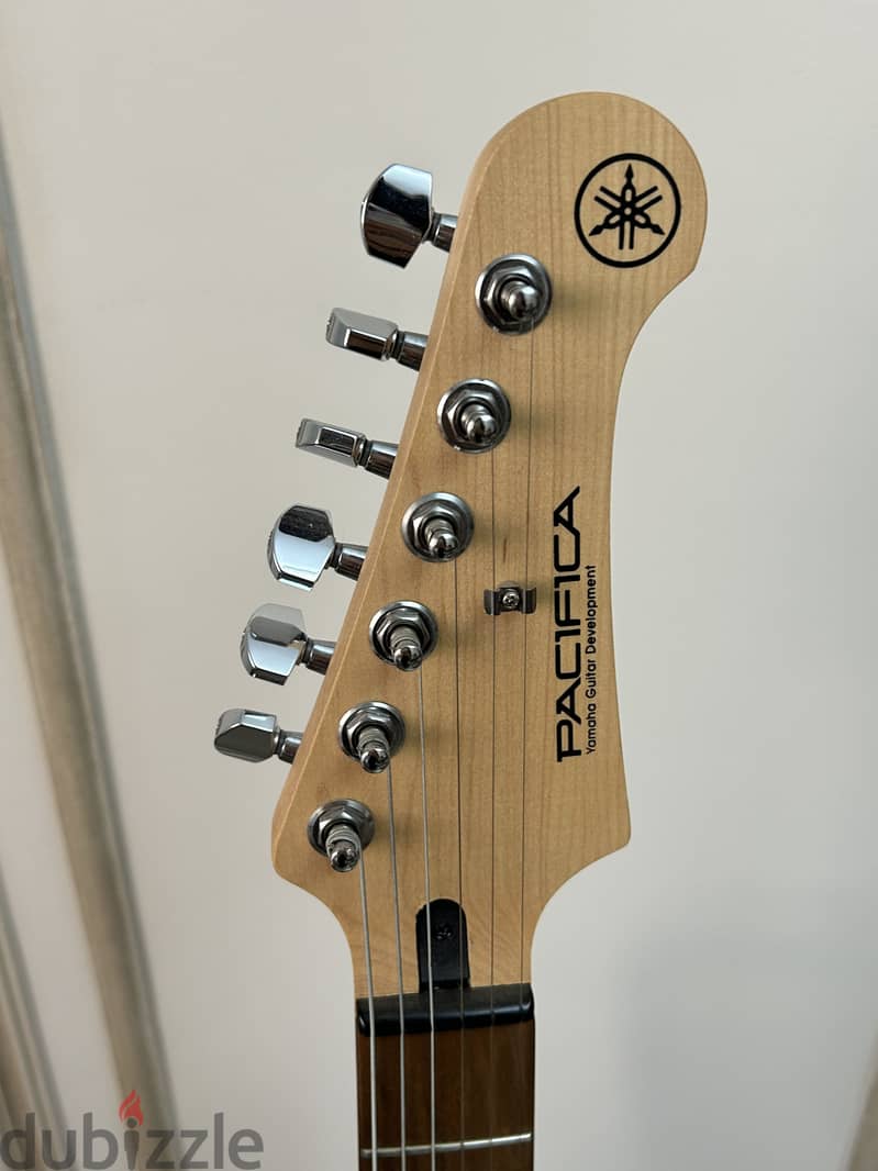Yamaha pacifica 112j electric guitar 5