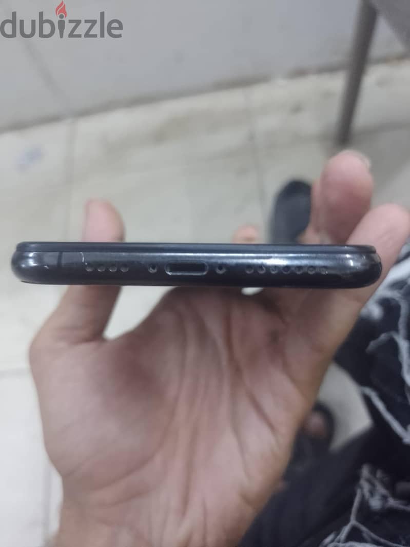Apple - iPhone XS Max 3