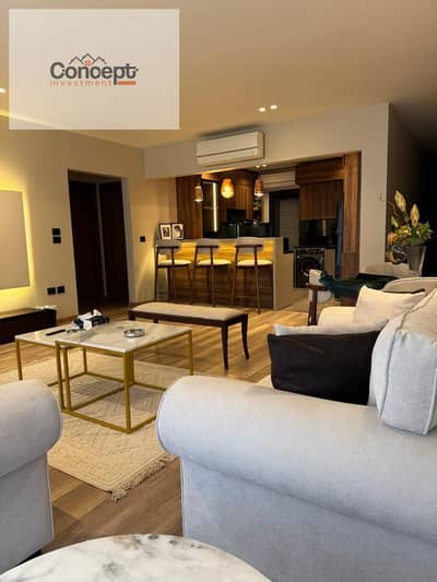 شقة فاخرة للايجار في lake view جولدن سكوير التجمع الخامس متشطبة بالعفش new cairo golden square