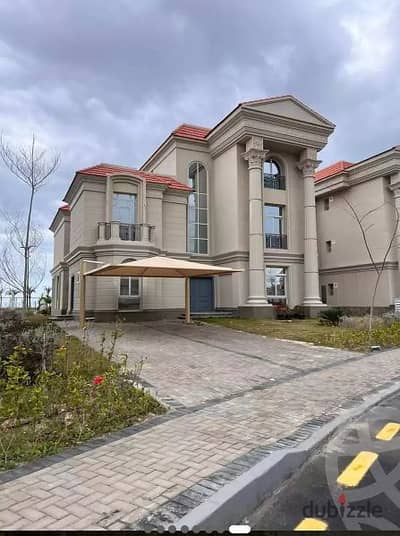 For a quick sale at the old price, a villa in Zahia Compound, New Mansoura, is available for less than its original price. Immediate occupancy, turnke