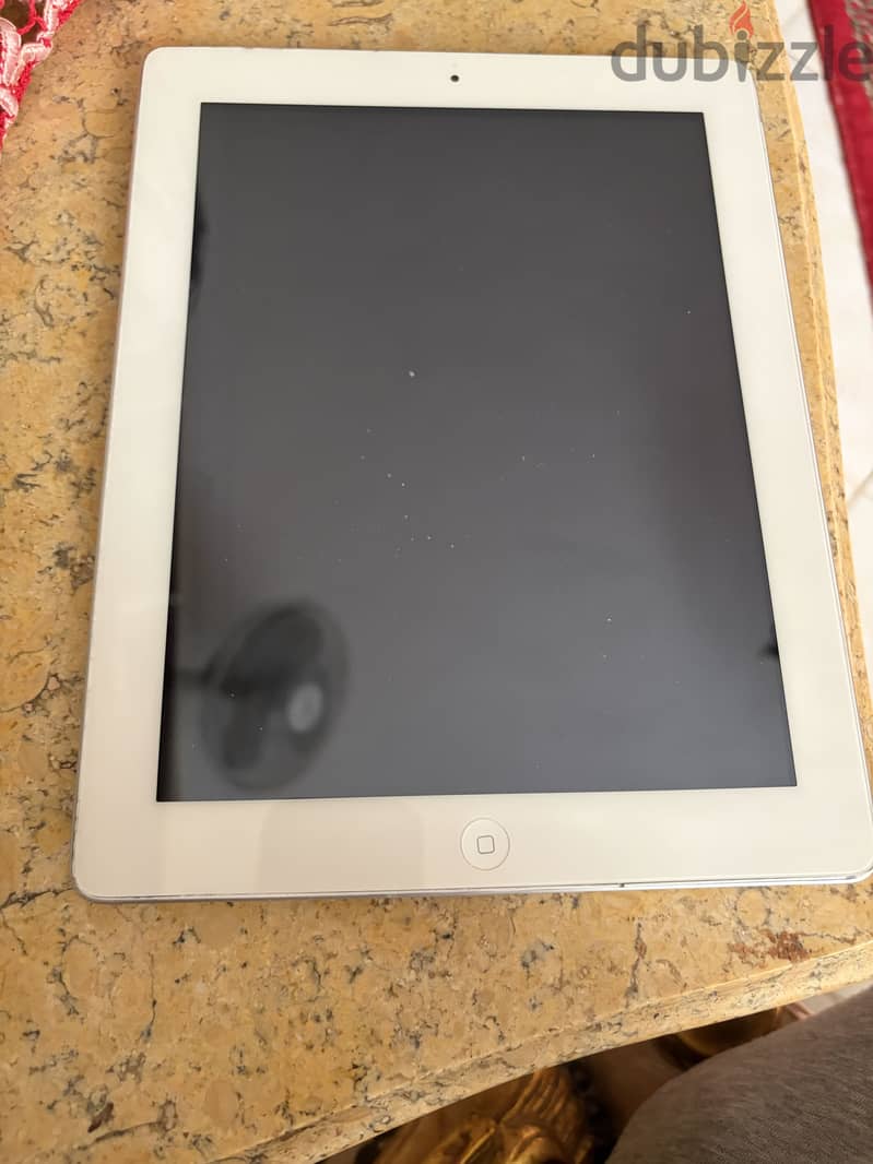 Ipad 2 (wifi only) 16gb storage 1