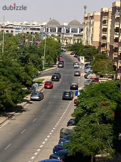 Apartment for Sale in Madinaty – B11 Prime location directly in front of the First Season Park. Area: 116 sqm Features: Park and street view Apartment for Sale in Madinaty – B11 Prime location directly in front of the First Season Park. Area: 116 sqm Features: Park and street view
